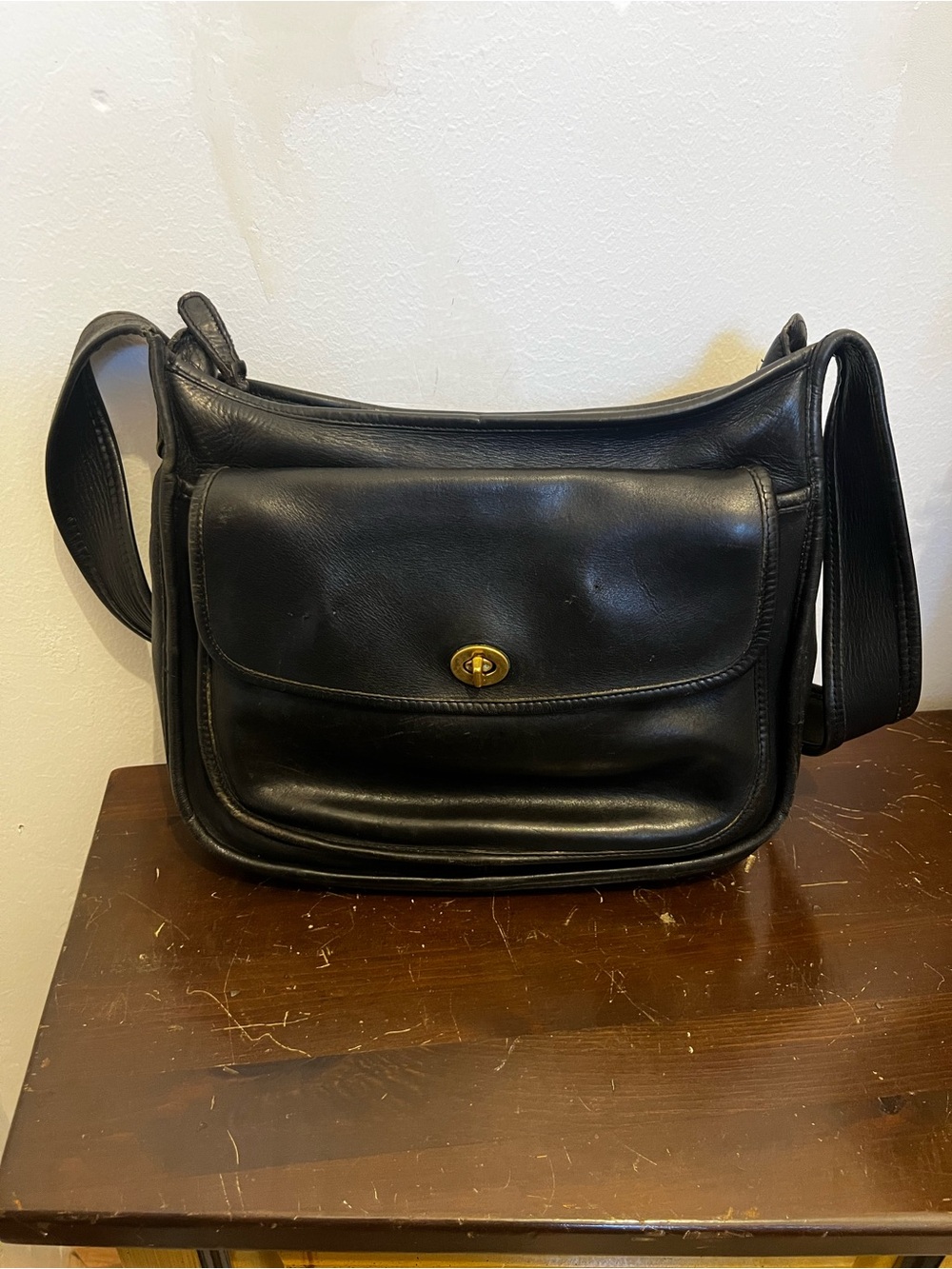 Vintage Coach Taft Black Leather Messenger Bag with Gold-Tone Turn Lock